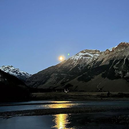 Camping Rio De Las Vueltas Ел Чалтен Екстериор снимка